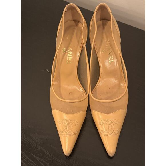 Vintage Chanel Mesh & Leather Cap-Toe Pumps | Size 38.5 RARE - Picture 7 of 10